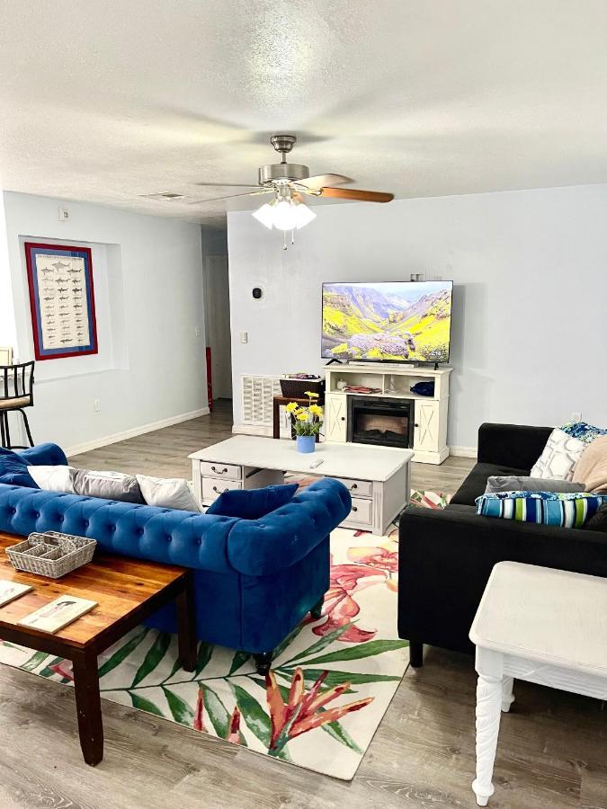 A Cozy Space Coast Retreat Titusville Exterior photo